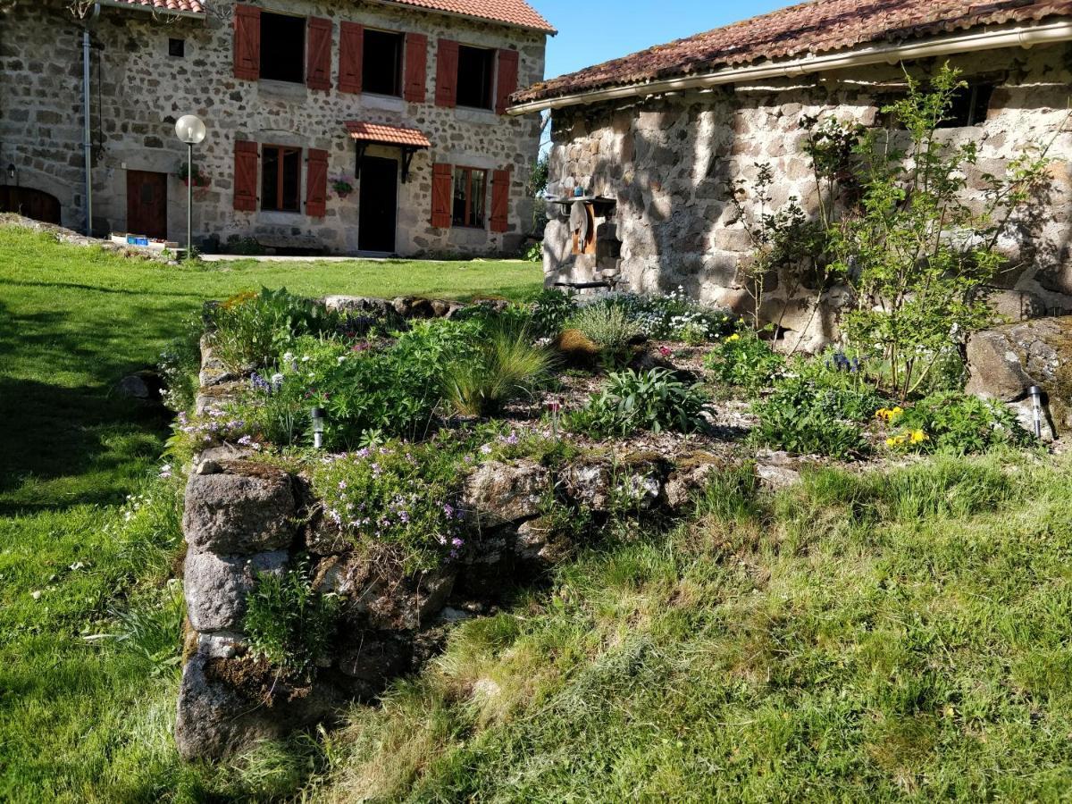 Hotel Les Fayettes Montregard Zewnętrze zdjęcie
